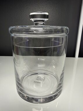 Crate & Barrel Clear Glass Apothecary Jar with Lid Small- New